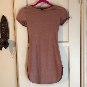 T-shirt dress